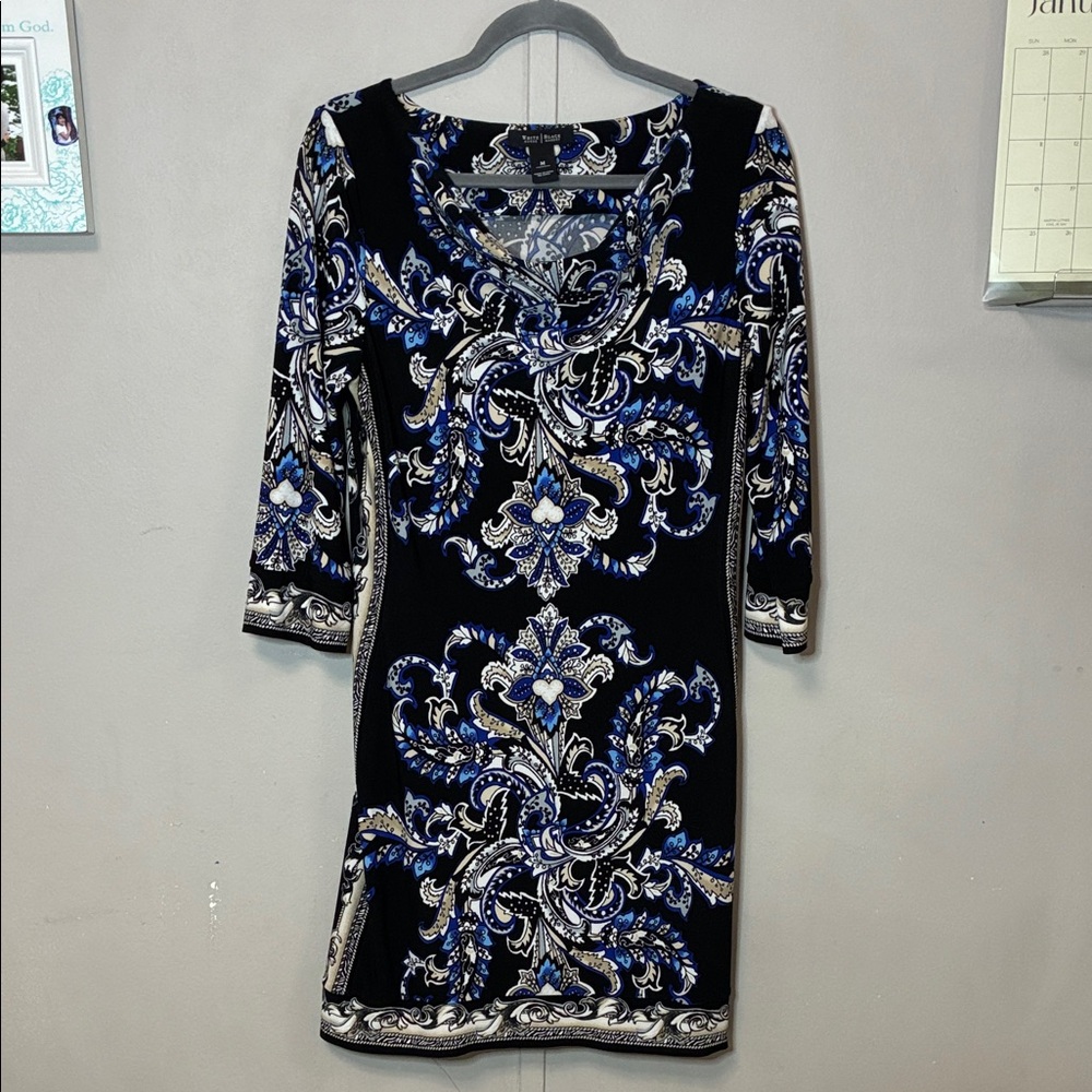 White House Black Market M white blue abstract print dress sheath knee length